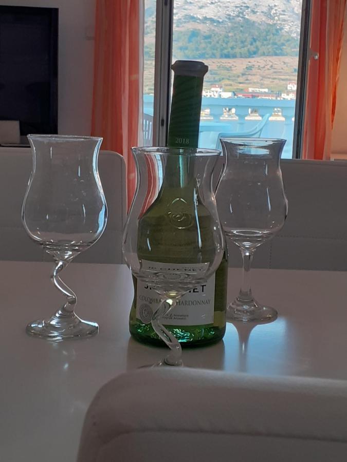 Apartments Verica Паг Экстерьер фото