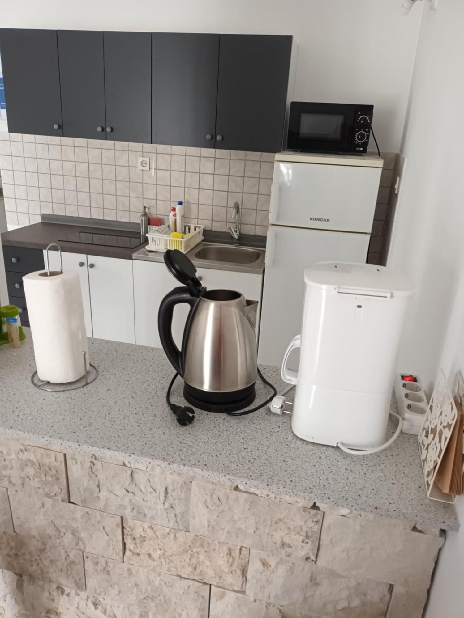Apartments Verica Паг Экстерьер фото