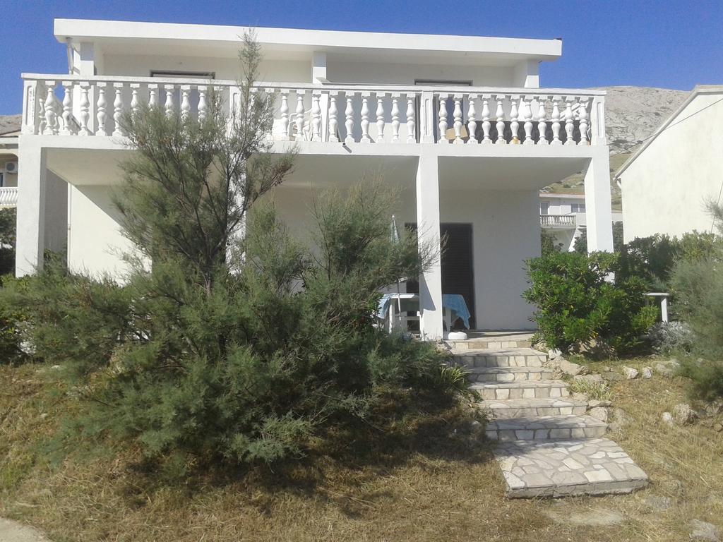Apartments Verica Паг Экстерьер фото